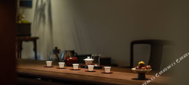滨溪梅里·山与茶Slowly野在悠舍(三姑度假区店)图片
