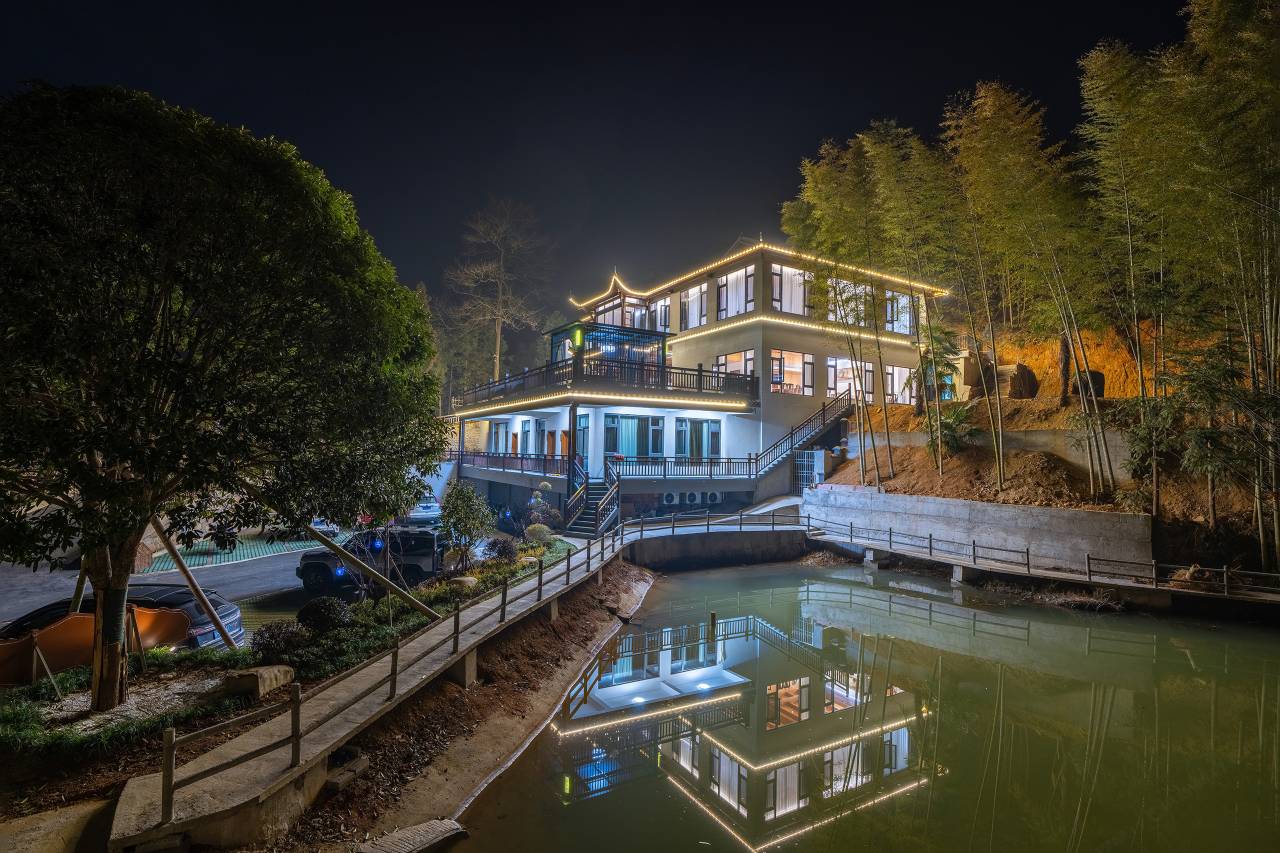 一枕春山·闲庭度假别院(天柱山店)图片