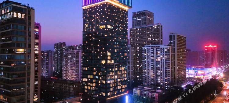 星禾高空海景酒店(日照万平口景区万达广场店)图片