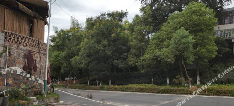 韶山见峰小住酒店(故居景区店)图片