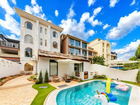 春屿竹丨高空夜景180°法式亲子House庭院(陶溪川文创街店)图片