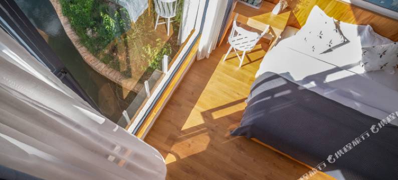 普者黑归来院RsVacation度假观景民宿(普者黑景区店)图片