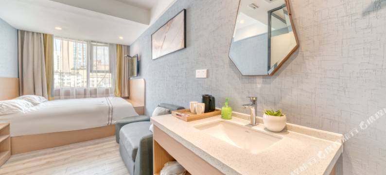 雅诗酒店(西湖湖滨定安路地铁站店)图片