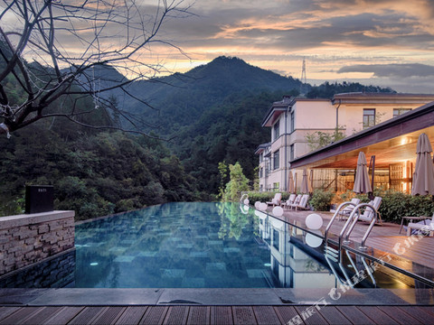 磐安云上花溪度假酒店