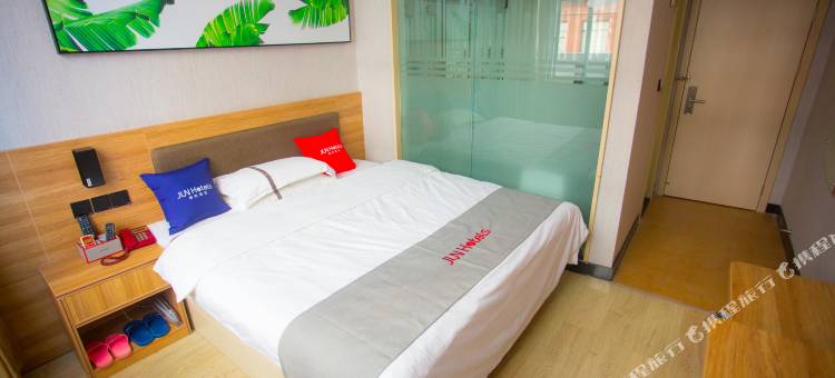 骏怡精选酒店(罗田义水外滩店)图片