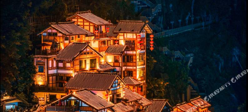 季庭高空江景酒店(解放碑云端之眼店)图片