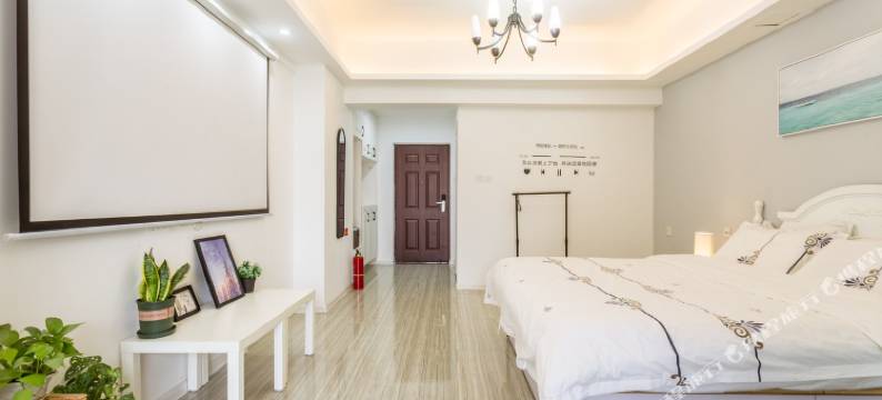 西安豪享漫生活公寓酒店(凤城五路地铁站店)图片