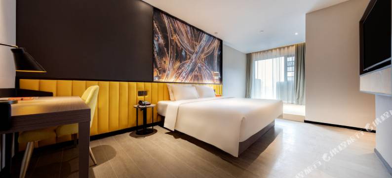 花美时武汉同济医院武胜路地铁站酒店图片