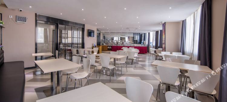 雅斯特酒店(南宁埌西地铁站店)图片