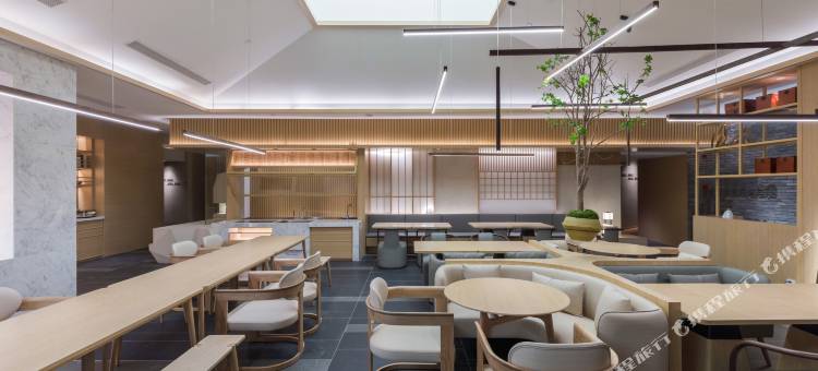 建国璞隐酒店(杭州钱江新城庆春广场地铁站店)图片