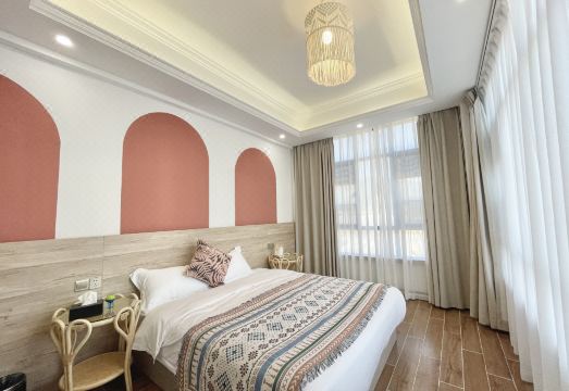 Warm House Nankun Mountain Hotel Overview