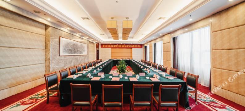 云和华威国际大酒店图片