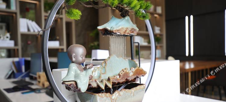 致馨栀子花开酒店(松滋高成大道店)图片