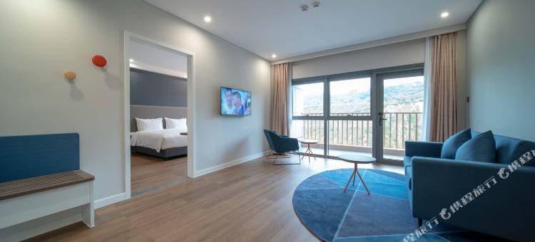 南京欢乐谷智选假日酒店图片