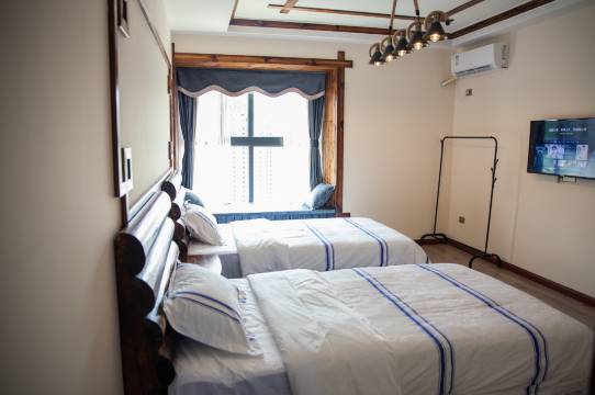 宣恩水岸山居民宿