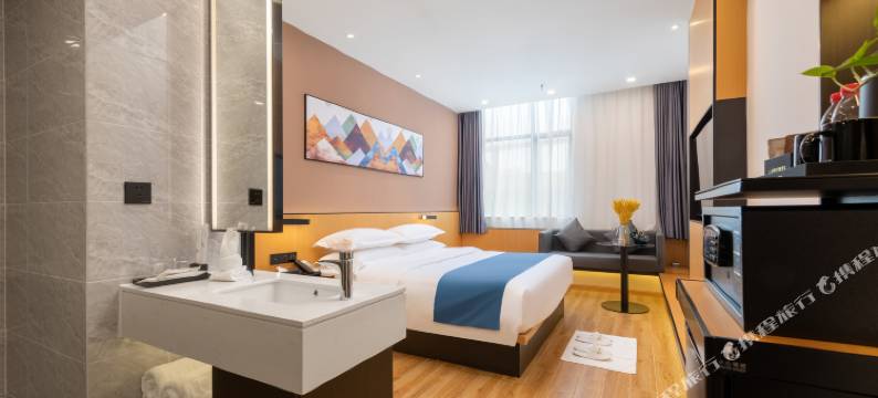 天牧路家酒店(佛山魁奇路地铁站新DNA店)图片