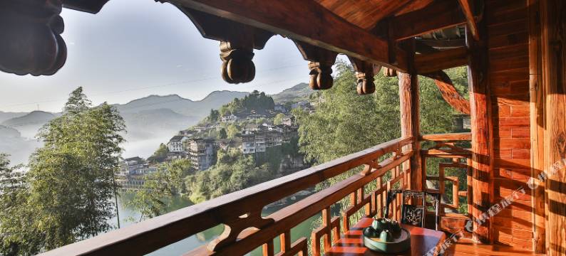 土司宣府(芙蓉镇大瀑布店)图片