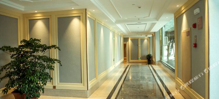 维也纳酒店(溧阳市政府八佰伴店)图片