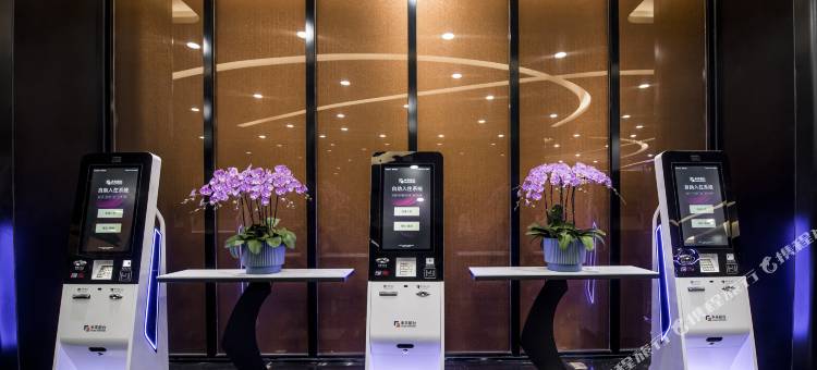 星际酒店(保定东站河北大学店)图片