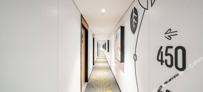 青季酒店MINI(上海外高桥光明路店)图片