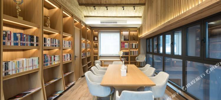 温岭慕然海谷民宿图片