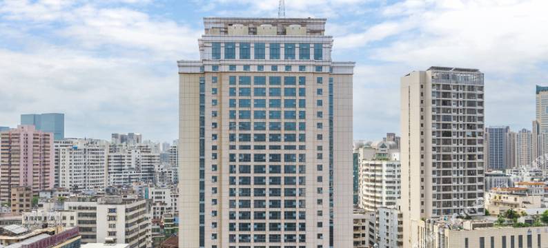 海口鑫源温泉大酒店(骑楼老街日月广场免税店)图片