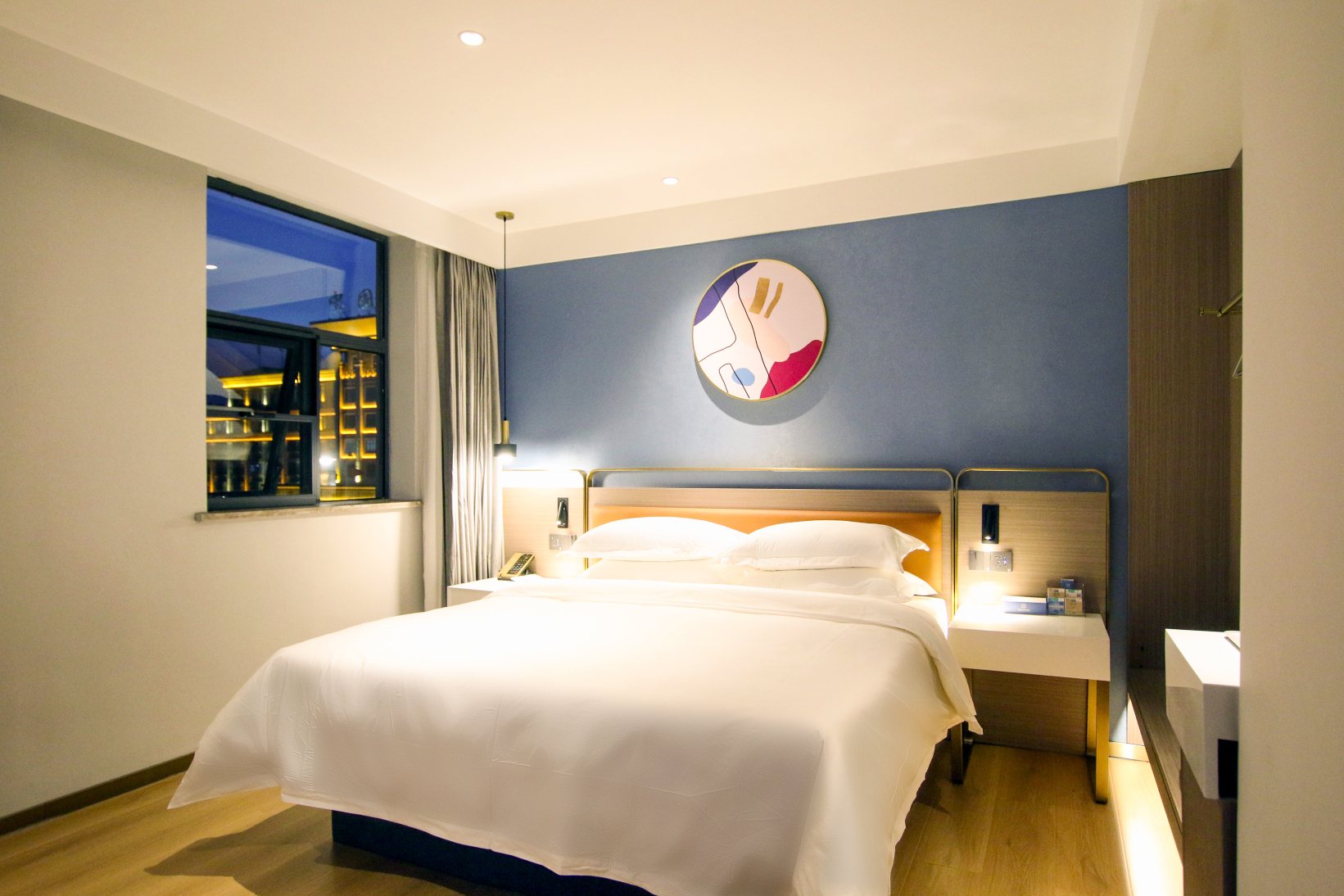 Sonny Bell Chain Hotel (Yongcheng Center Station Branch) Hotel Overview