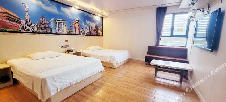 艺龙米高时尚酒店(南宁九曲湾温泉度假区店)图片