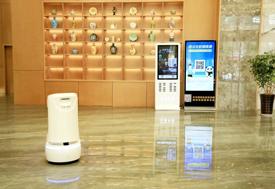 QingAo International Hotel Hotel Overview