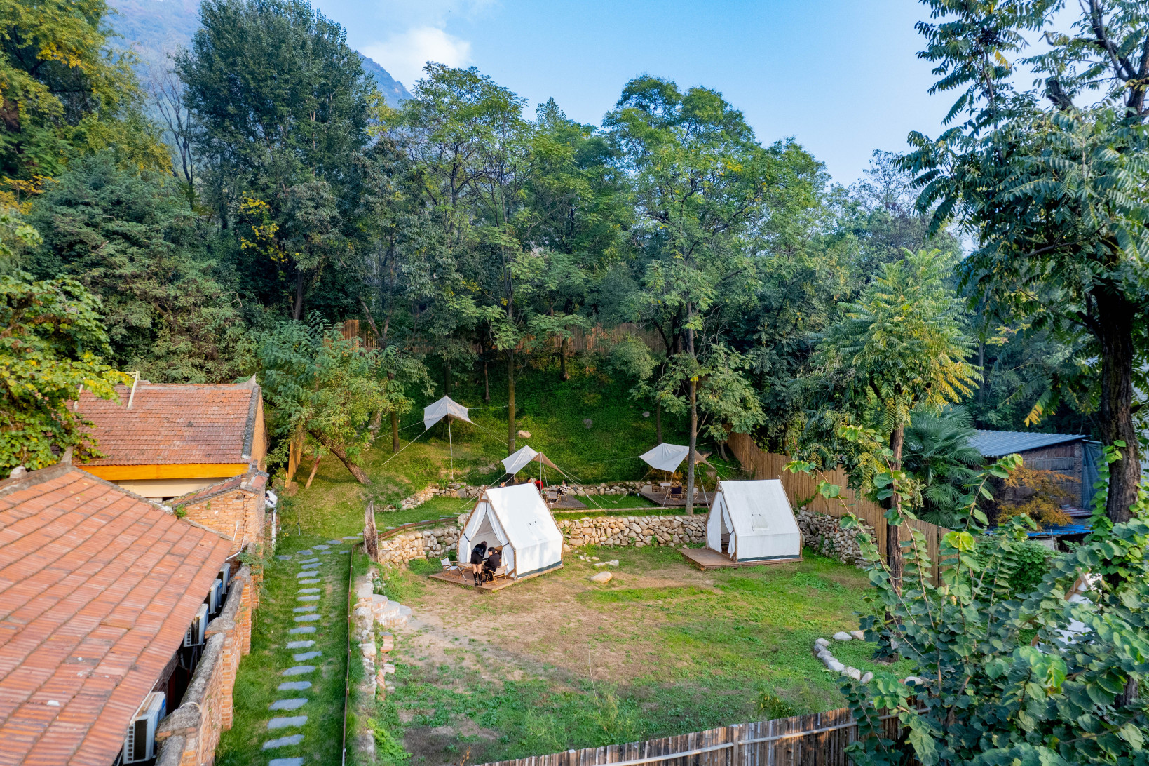 Fang‘s Rose Garden InnHotel Overview