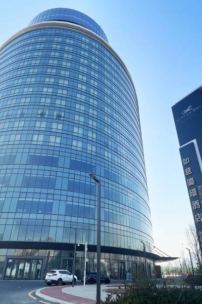 兰州奥体如意鎏璟酒店火车西客站|距市中心直线14公里3条点评4.