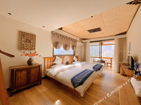 龚滩古镇董氏客栈