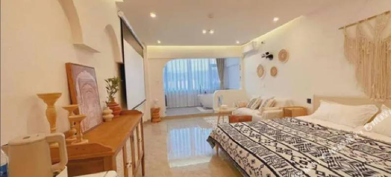 蓝芮阁智能民宿图片