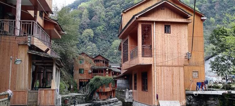 德夯苗寨归园田居图片