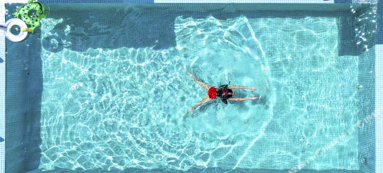 朝日闲云海景美宿(大理洱海龙龛码头观景台店)图片