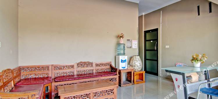 OYO 努尔伊斯兰旅馆(Hotel O Penginapan Noer Syariah)图片