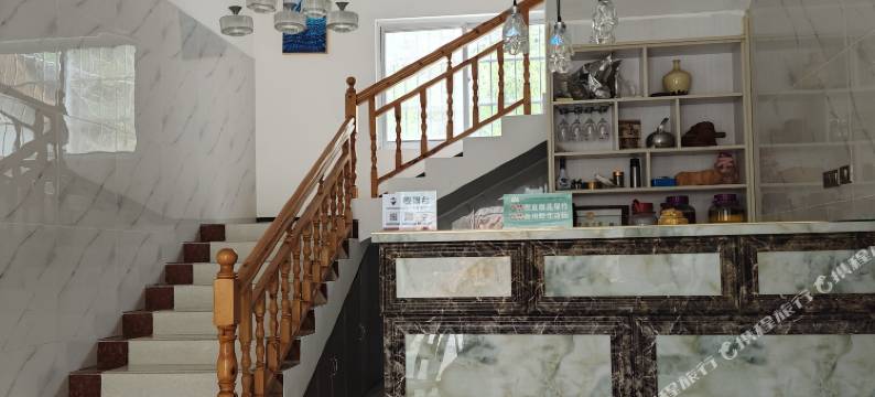 神农架林区天生桥景区老君山生态农庄图片