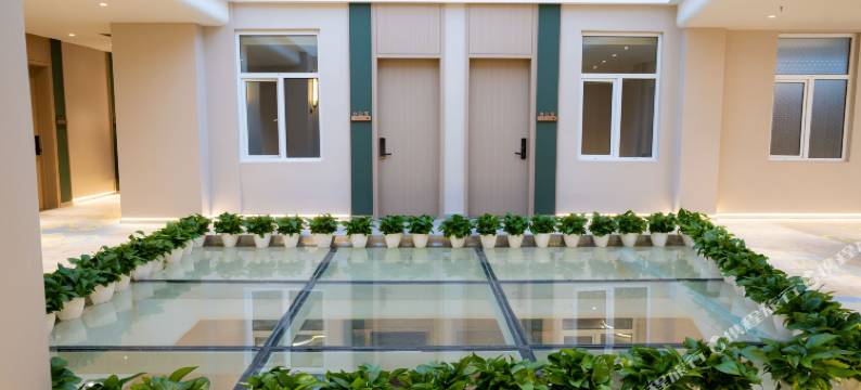 云朵酒店(林西百货大楼店)图片