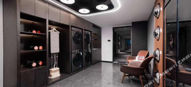 朵兰达LAB酒店(贵阳喷水池地铁站甲秀楼店)图片