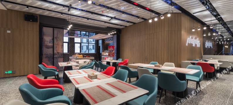 宜必思酒店(张家界国家森林公园标志门店)图片