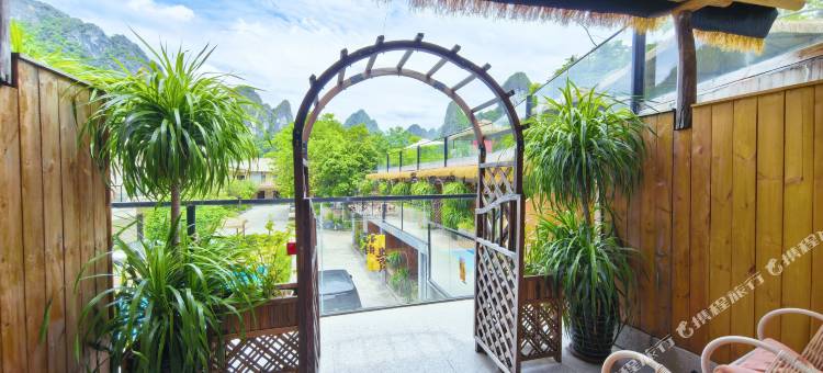 德天华悦山水画廊山景庭院旅拍酒店(德天瀑布店)图片