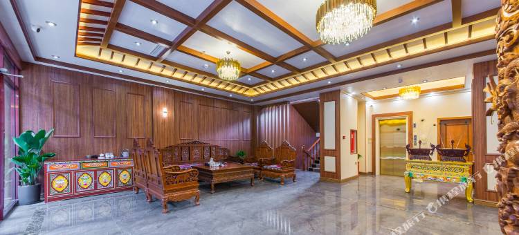 稻城亚丁明宇丽呈别院图片