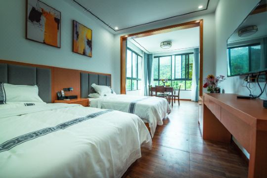 查看更多重庆江津区四面山镇洪洞村天堂坝村民小组坝上一组61号显示