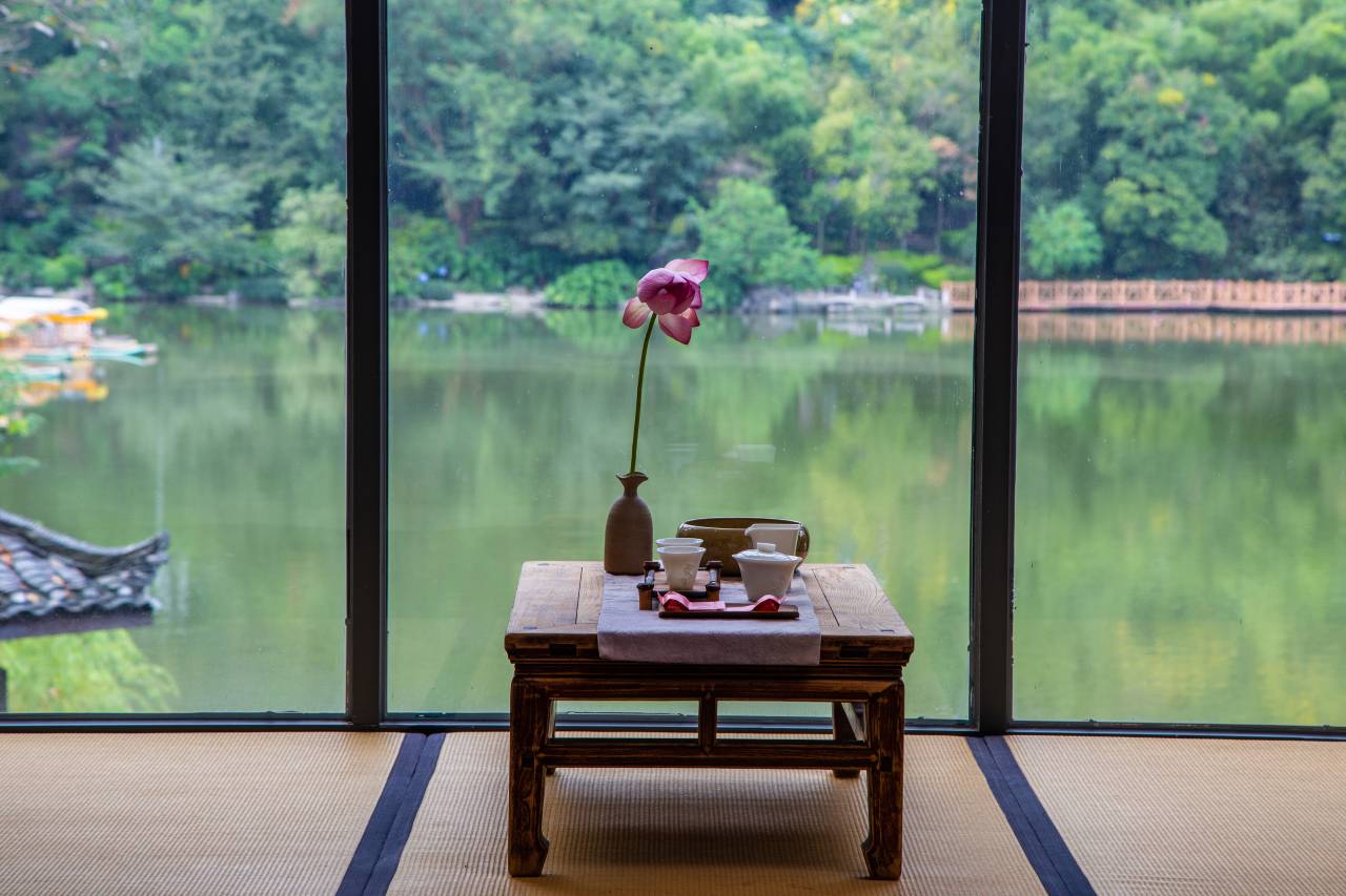 桂林和舍湖畔度假民宿图片
