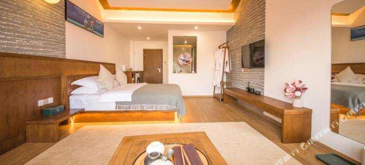 普洛静邸·Resort Hotel丨现代度假美宿(泸沽湖三家村码头店)图片