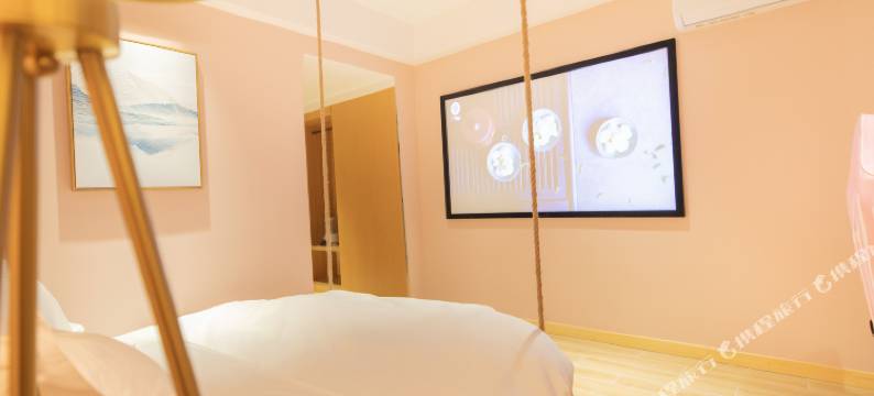 洛阳爱上电竞酒店(大卫城解放路地铁站店)图片