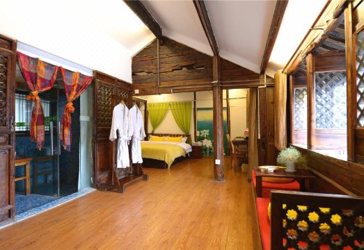 丽江浮生六梦居客栈（文华巷分店） Hotel Overview