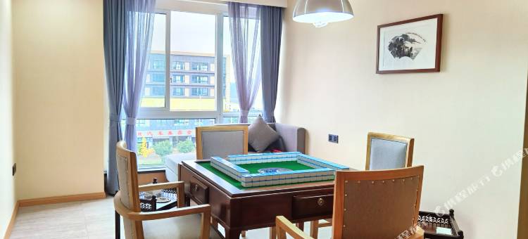 四月天欢朋酒店(遂宁物流港健坤城店)图片