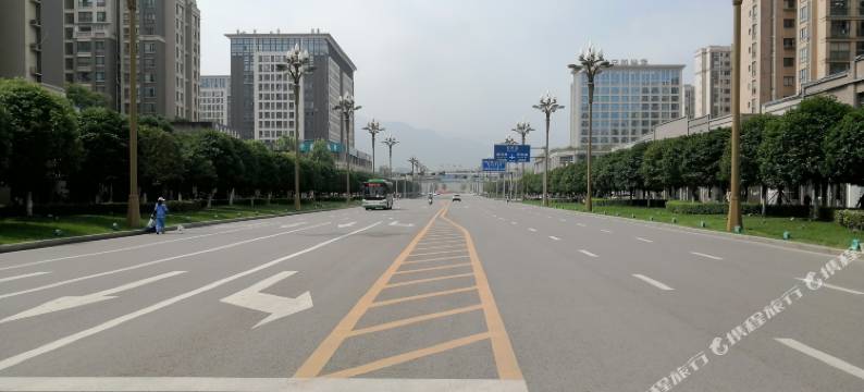 森派电竞酒店(重庆梁平高铁南站店)图片