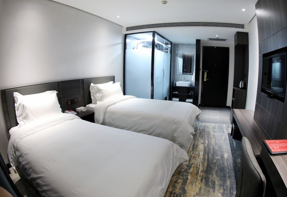 Qindao Business Hotel Hotel Overview